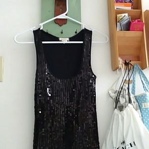 Tank sequence love rocks medium